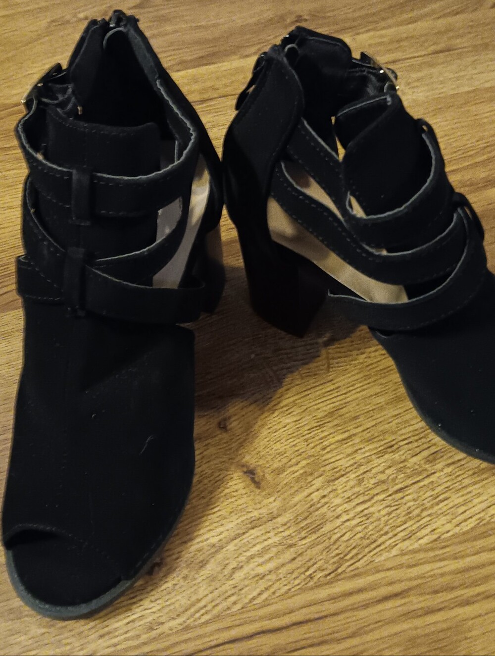 Women’s Black Strappy Block Heel Sandals